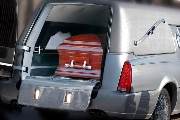 Intervenție și transport funerar